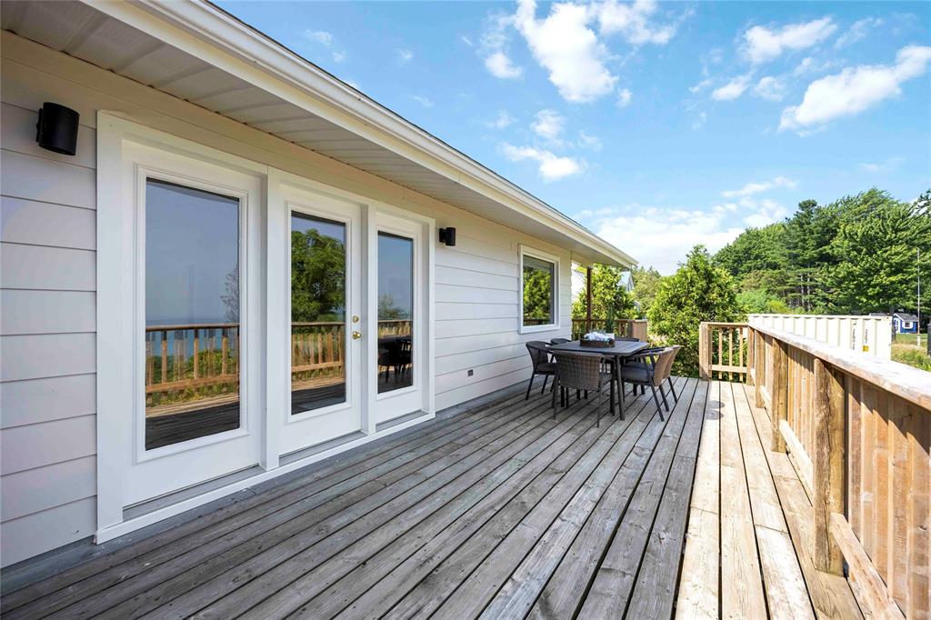 3554 QUEEN Street, Plympton-Wyoming, Ontario, Canada photo 34