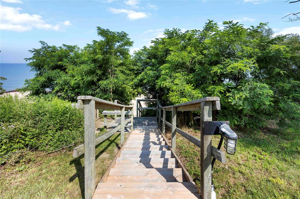 3554 QUEEN Street, Plympton-Wyoming, Ontario, Canada photo 42