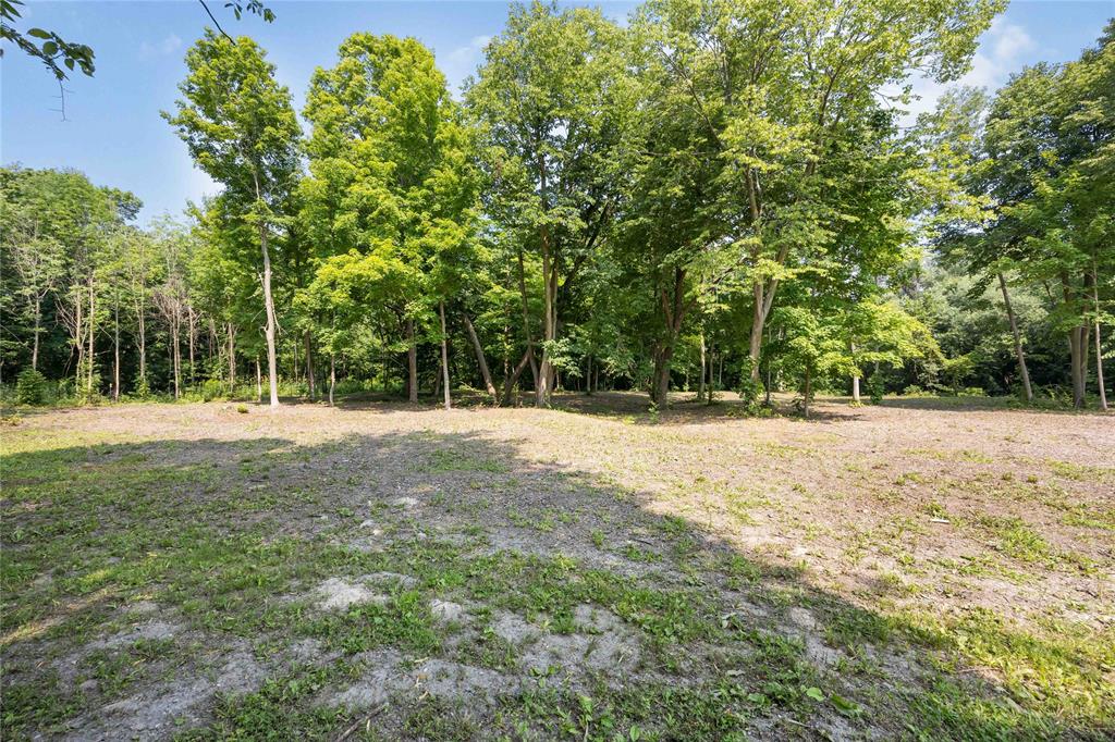 6851 FLEMING Street, Plympton-Wyoming, Ontario, Canada photo 5