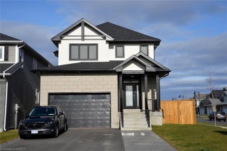 400 BETH Crescent, Kingston Ontario, Canada