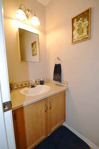 1062 HICKORYWOOD CRES, Kingston Ontario, Canada