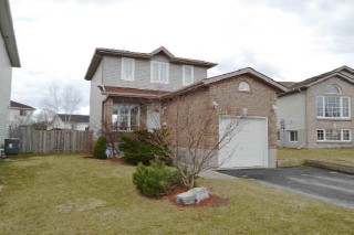 1321 FISHER CRES, Kingston Ontario, Canada