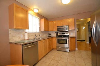 1321 FISHER CRES, Kingston Ontario, Canada