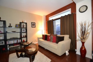 443 MAUREEN ST, Kingston Ontario, Canada