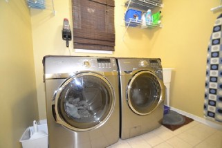 443 MAUREEN ST, Kingston Ontario, Canada