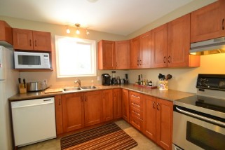 1058 REDWOOD CRES, Kingston Ontario, Canada