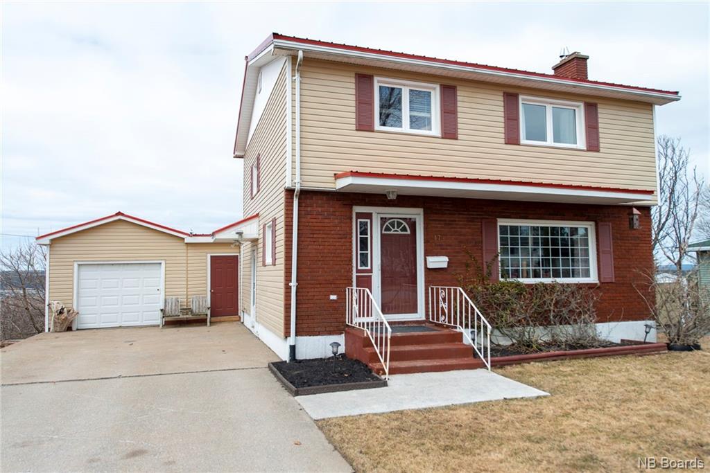 17 Kelton Street, Saint John New Brunswick, Canada