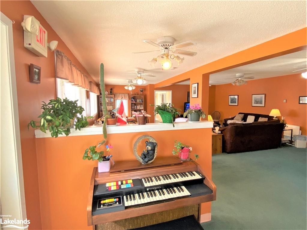 11118 124 Highway, South River, Ontario, Canada