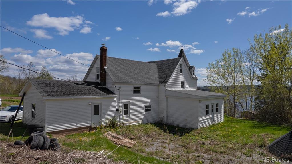 6656 Route 102, Oak Point, New Brunswick, Canada