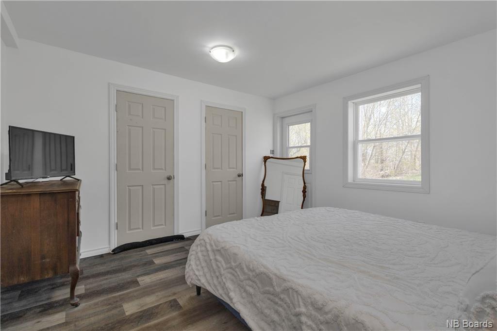 6656 Route 102, Oak Point, New Brunswick, Canada