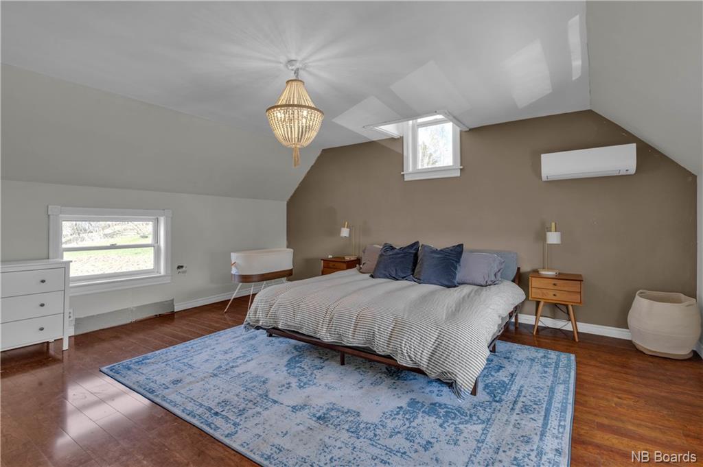 6656 Route 102, Oak Point, New Brunswick, Canada