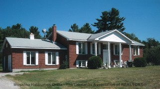 1 Clarke Lane, Utterson Ontario, Canada
