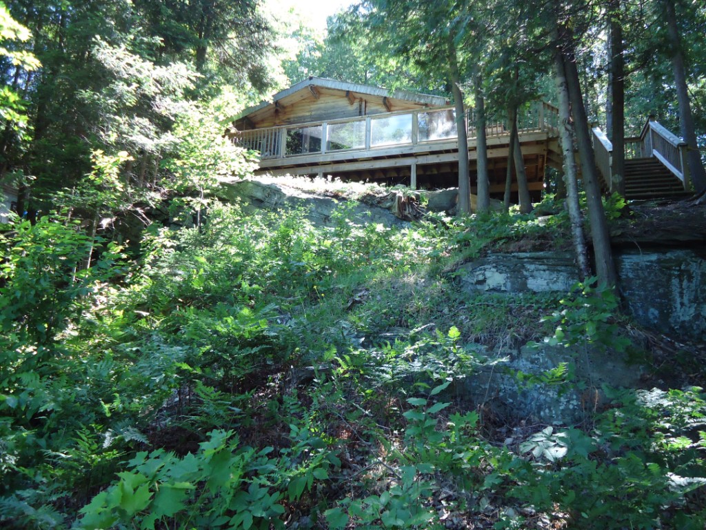 1059 Walker Lake Rd East, Lake Of Bays Ontario, Canada