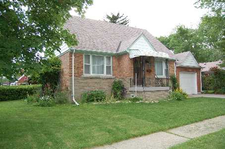 46 Burnelm Dr, Toronto Ontario, Canada