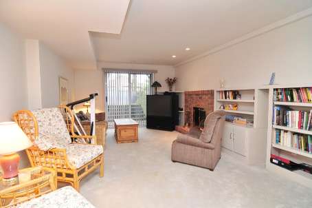 9 Kingscourt Dr, Toronto, Ontario, Canada photo 8