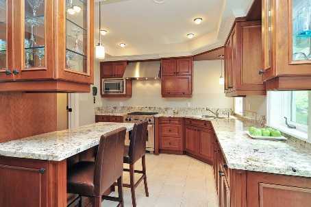 15 Brule Cres, Toronto, Ontario, Canada photo 4