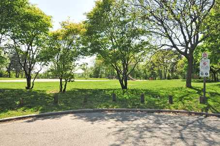 48 Lessard Ave, Toronto, Ontario, Canada photo 9