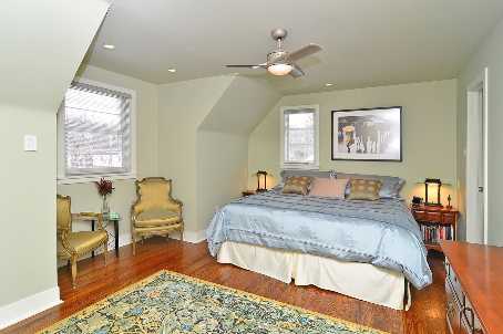 19 Lambeth Cres, Toronto, Ontario, Canada photo 8
