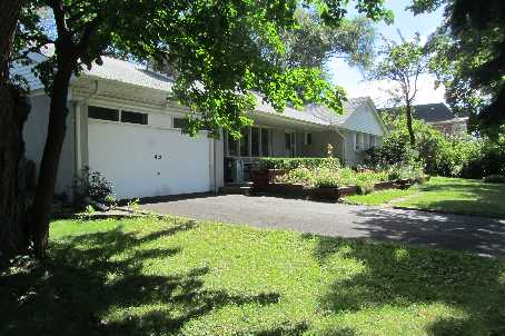 412 Burnhamthorpe Rd, Toronto, Ontario, Canada photo 2
