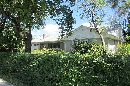 412 Burnhamthorpe Rd, Toronto, Ontario, Canada photo 3
