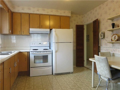 59 Merrygale Cres, Toronto, Ontario, Canada photo 5
