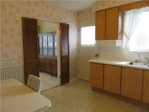 59 Merrygale Cres, Toronto, Ontario, Canada photo 6