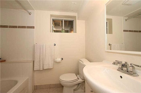 1082 Kipling Ave, Toronto, Ontario, Canada