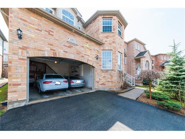 681 Salzburg Drive, Waterloo, Ontario, Canada
