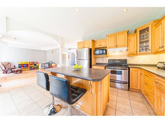 681 Salzburg Drive, Waterloo, Ontario, Canada