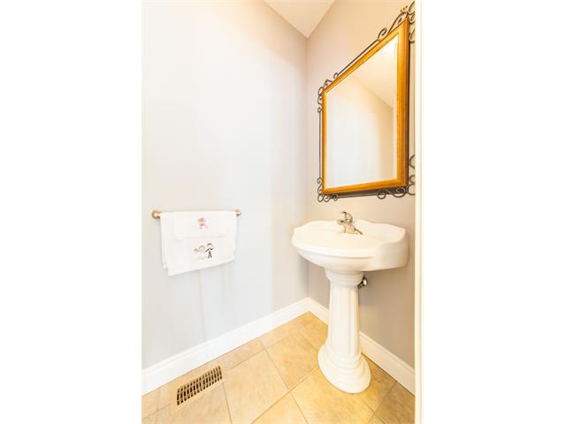 681 Salzburg Drive, Waterloo, Ontario, Canada