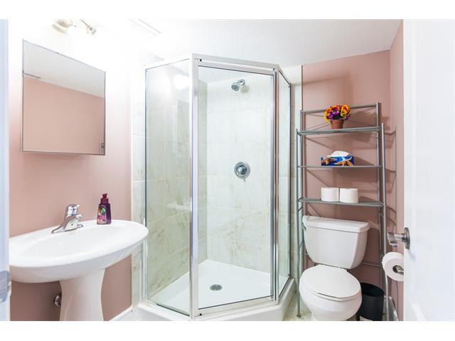681 Salzburg Drive, Waterloo, Ontario, Canada