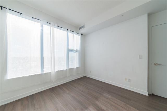 1210 85 Duke Street W, Kitchener, Ontario, Canada