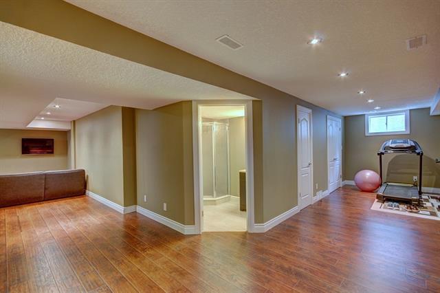 743 Cedar Bend Drive, Waterloo, Ontario, Canada