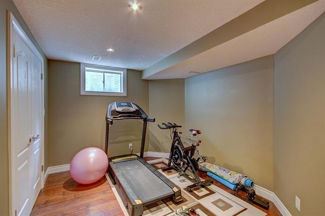 743 Cedar Bend Drive, Waterloo, Ontario, Canada