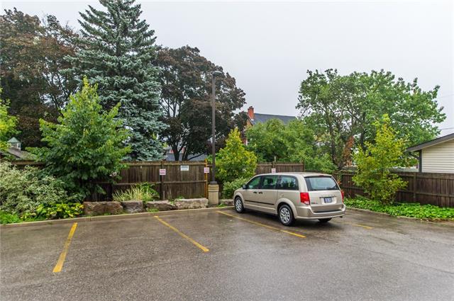406 36 Regina Street N, Waterloo Ontario, Canada