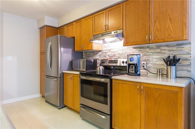 831 Grand Banks Drive, Waterloo, Ontario, Canada
