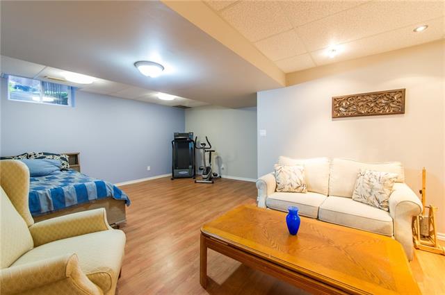 831 Grand Banks Drive, Waterloo, Ontario, Canada