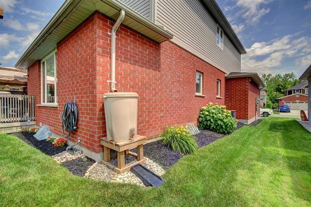 721 Cedar Bend Drive, Waterloo, Ontario, Canada