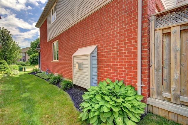 721 Cedar Bend Drive, Waterloo, Ontario, Canada
