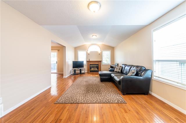 556 Beechwood Drive, Waterloo, Ontario, Canada
