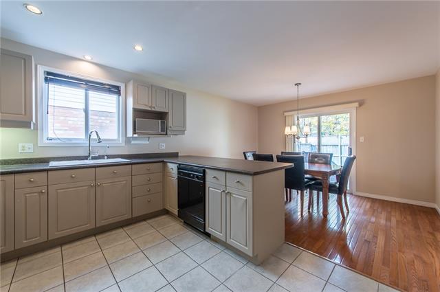556 Beechwood Drive, Waterloo, Ontario, Canada