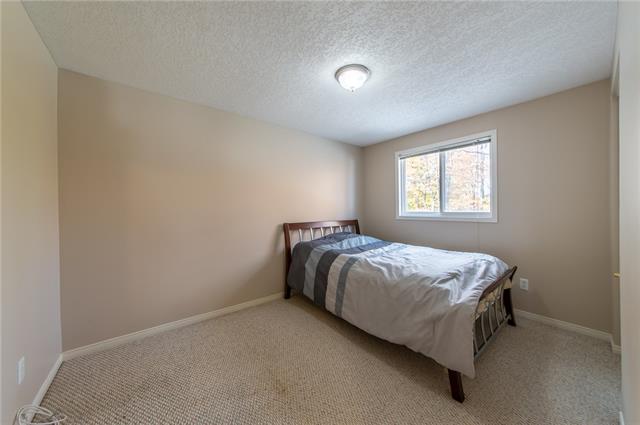 556 Beechwood Drive, Waterloo, Ontario, Canada