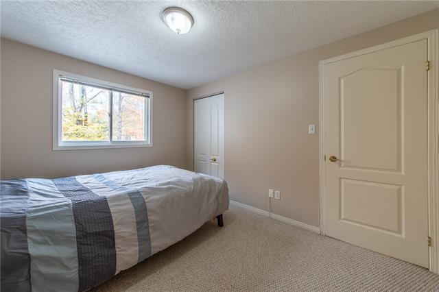 556 Beechwood Drive, Waterloo, Ontario, Canada