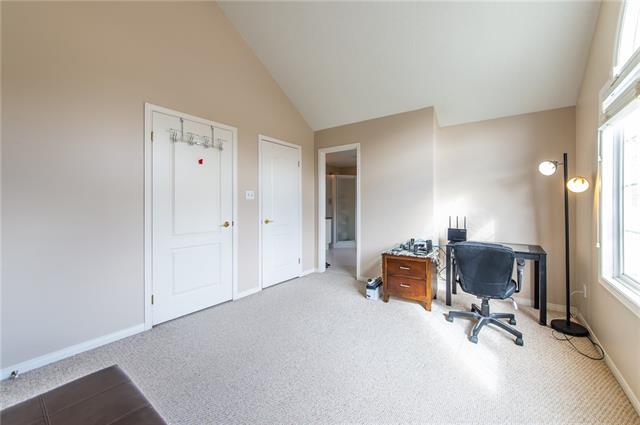 556 Beechwood Drive, Waterloo, Ontario, Canada