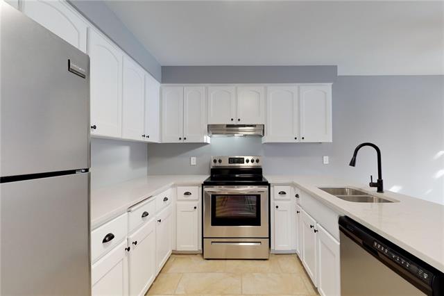 75 Royal Orchard Place, Kitchener, Ontario, Canada