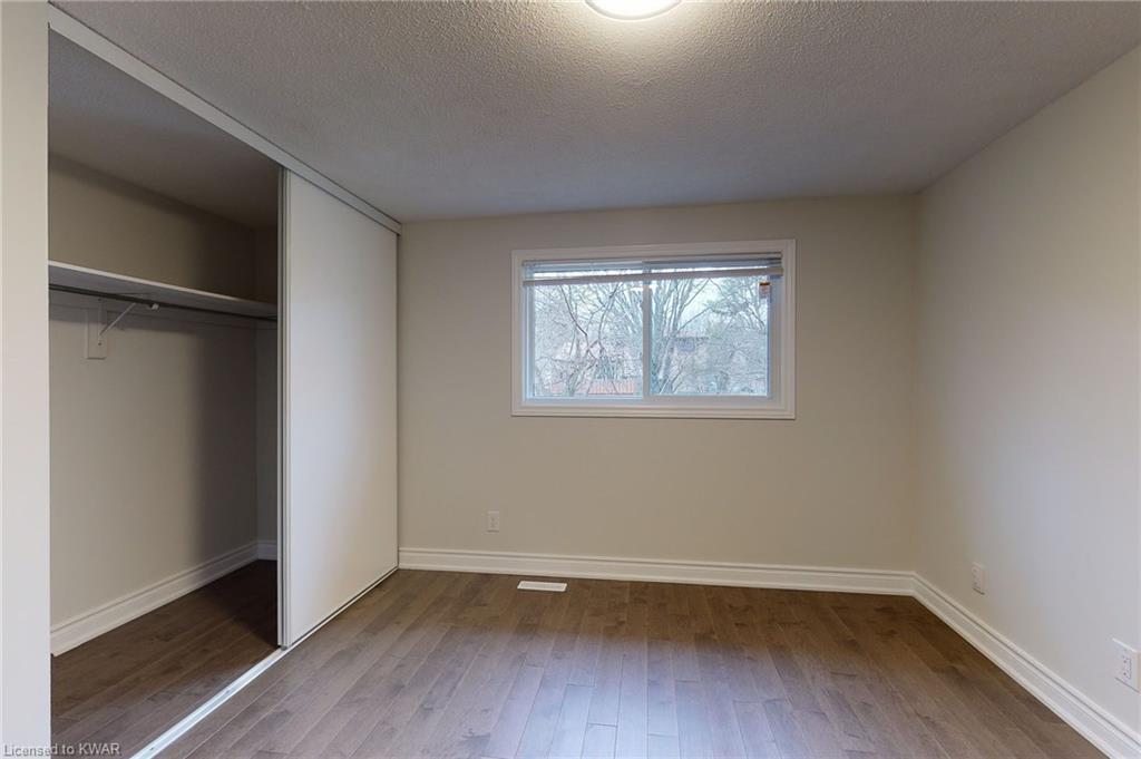 426 Midwood Crescent, Waterloo, Ontario, Canada