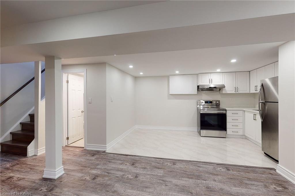 426 Midwood Crescent, Waterloo, Ontario, Canada