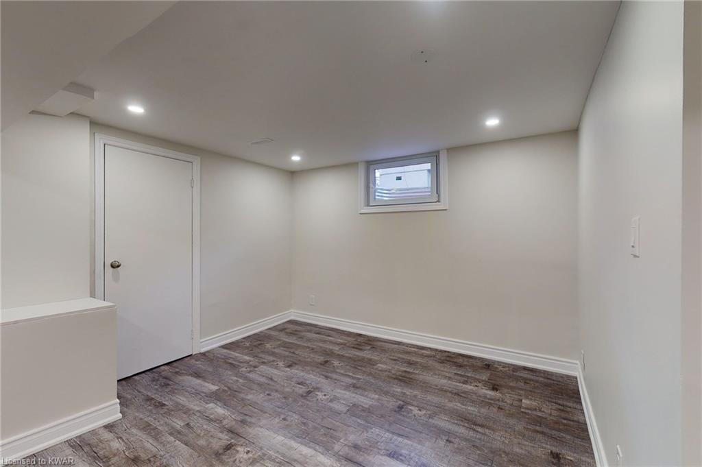 426 Midwood Crescent, Waterloo, Ontario, Canada