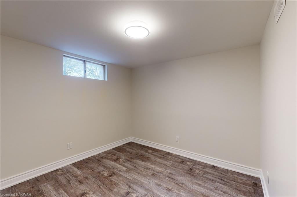 426 Midwood Crescent, Waterloo, Ontario, Canada