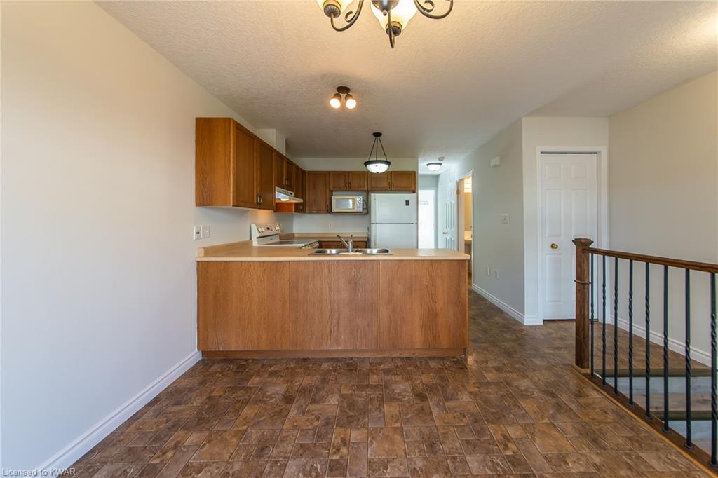 619 WILD GINGER Avenue Unit# J54, Waterloo, Ontario, Canada